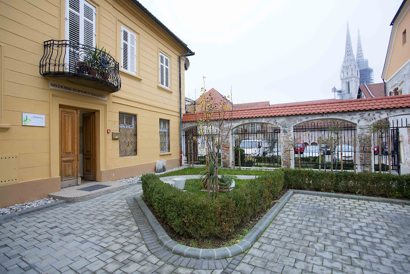 Poliklinika DermaPlus