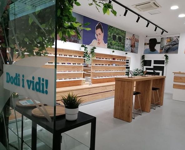 Optika i poliklinika Optotip Sisak
